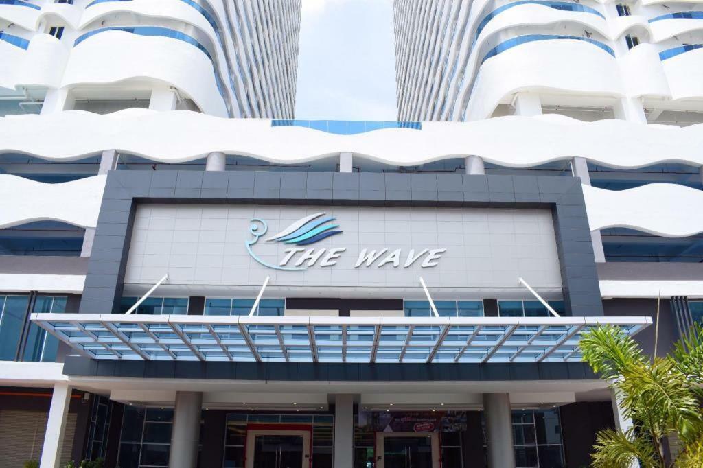 Mykey The Wave A-23-15 Melaka City Kültér fotó